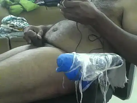 awesomeroc123 online show from 12, 1, 2025