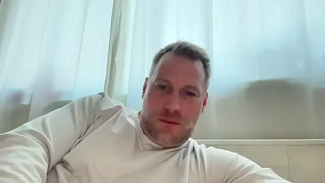 Christian87xxx online show from 10, 2, 2026