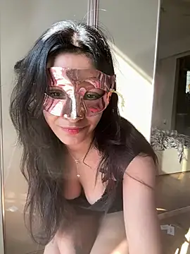 princess rainaa online show from 2, 2, 2025