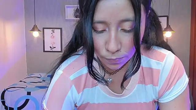 Nohemi louse online show from 20, 3, 2025