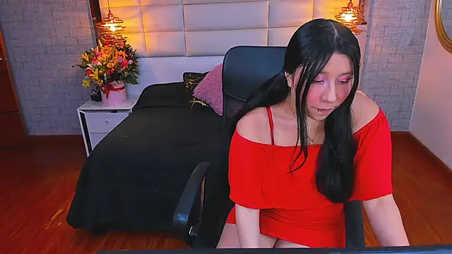 Nohemi louse online show from 19, 3, 2026