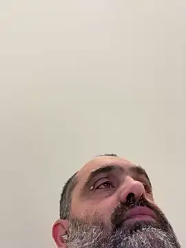 fuocovivo4 online show from 17, 2, 2025