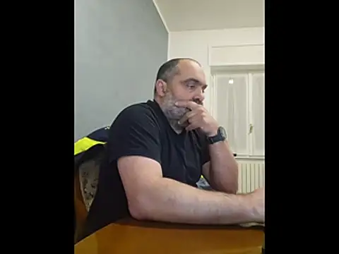 Snapshot of fuocovivo4 chatting on 29, 3, 2026 fuocovivo4 online show from 29, 3, 2026
