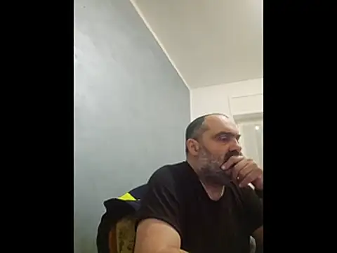 Snapshot of fuocovivo4 chatting on 3, 4, 2026 fuocovivo4 online show from 3, 4, 2026