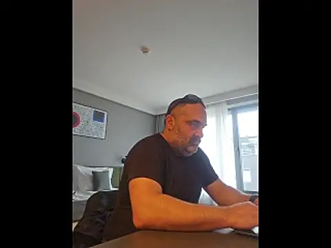 Snapshot of fuocovivo4 chatting on 17, 5, 2026 fuocovivo4 online show from 17, 5, 2026