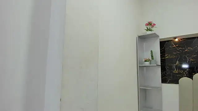 Annyrosee online show from 21, 10, 2025