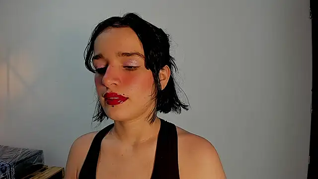 Annyrosee online show from 13, 3, 2026