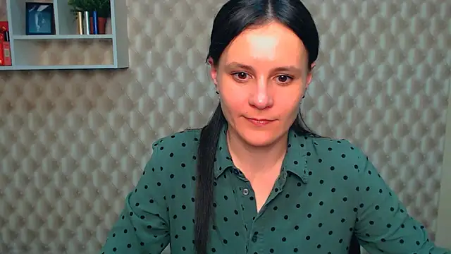 ValeriaHeart  online show from 9, 3, 2025