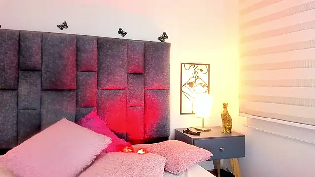 Violetta Ficher online show from 1, 10, 2025