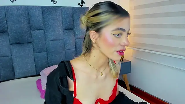 Violetta Ficher online show from 26, 4, 2026