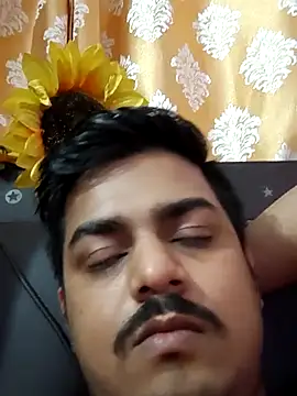 Snapshot of sethgamble000777 chatting on 9, 3, 2025 sethgamble000777 online show from 9, 3, 2025