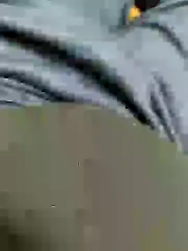 Snapshot of NAvoglia chatting on 1, 2, 2025 NAvoglia online show from 1, 2, 2025