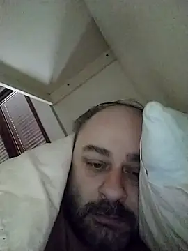 Snapshot of NAvoglia chatting on 9, 2, 2025 NAvoglia online show from 9, 2, 2025