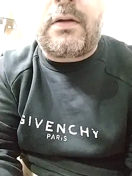 Snapshot of NAvoglia chatting on 2, 3, 2025 NAvoglia online show from 2, 3, 2025