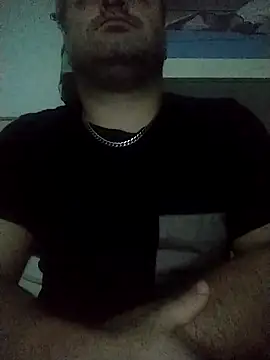 Snapshot of NAvoglia chatting on 12, 10, 2025 NAvoglia online show from 12, 10, 2025