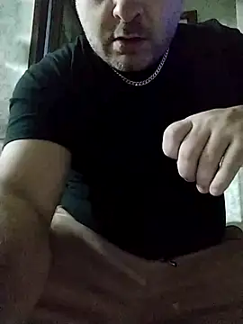 Snapshot of NAvoglia chatting on 24, 10, 2025 NAvoglia online show from 24, 10, 2025