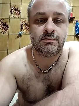 Snapshot of NAvoglia chatting on 9, 5, 2026 NAvoglia online show from 9, 5, 2026