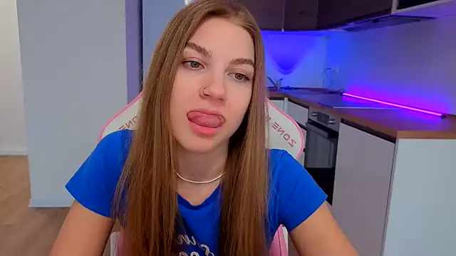 Enjoy everymoment  online show from 23, 4, 2026