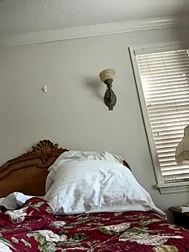 Snapshot of sissyboijamie1313 chatting on 15, 12, 2025 sissyboijamie1313 online show from 15, 12, 2025