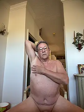 Snapshot of sissyboijamie1313 chatting on 7, 2, 2026 sissyboijamie1313 online show from 7, 2, 2026