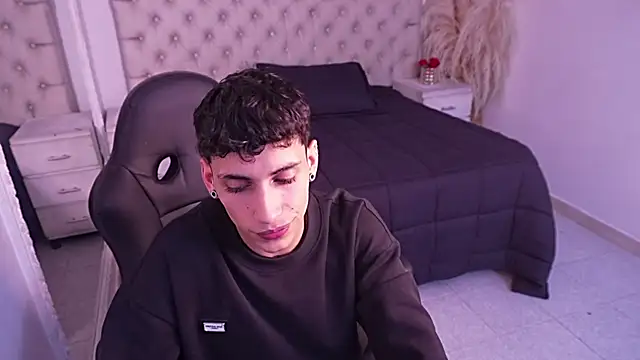 JhoanLeandro online show from 19, 4, 2026