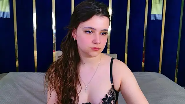 Snapshot of Pauline_Heaven chatting on 15, 5, 2026 Pauline Heaven online show from 15, 5, 2026
