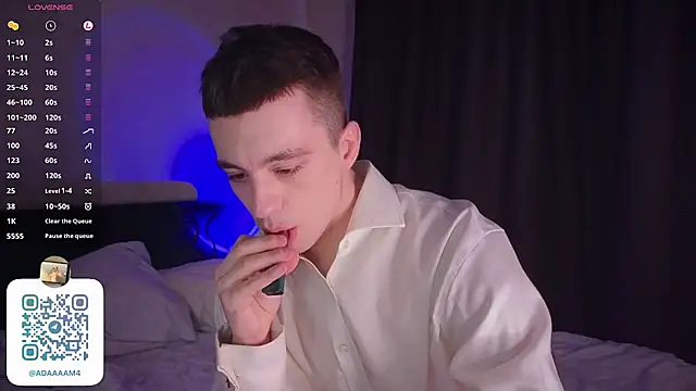 VincentSmith02 online show from 4, 2, 2025