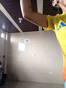 Ariell Kieran online show from 17, 2, 2025