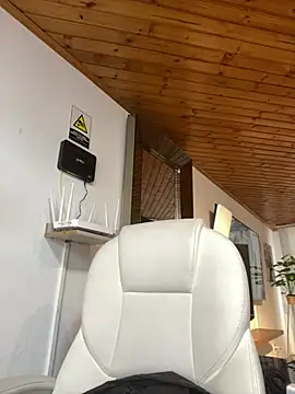 Snapshot of Andrea18_blonde chatting on 22, 3, 2025 Andrea18 blonde online show from 22, 3, 2025