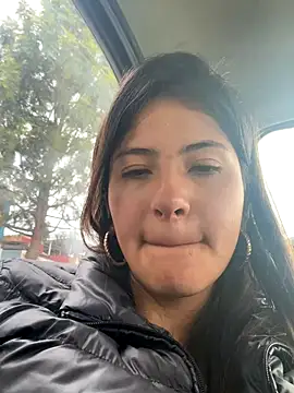 Snapshot of Andrea18_blonde chatting on 1, 10, 2025 Andrea18 blonde online show from 1, 10, 2025