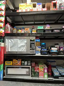 Snapshot of Andrea18_blonde chatting on 28, 11, 2025 Andrea18 blonde online show from 28, 11, 2025