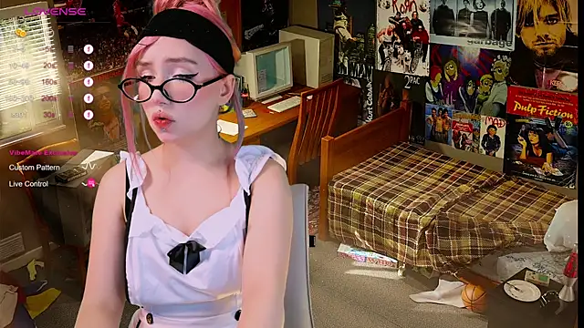 Snapshot of Bibi_Iva chatting on 23, 9, 2025 Bibi Iva online show from 23, 9, 2025