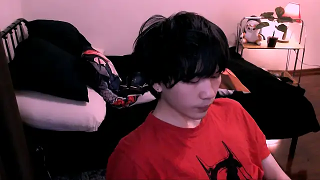 Snapshot of rennnuts chatting on 6, 11, 2025 rennnuts online show from 6, 11, 2025