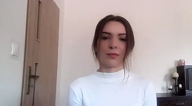 aurora lust online show from 18, 3, 2025