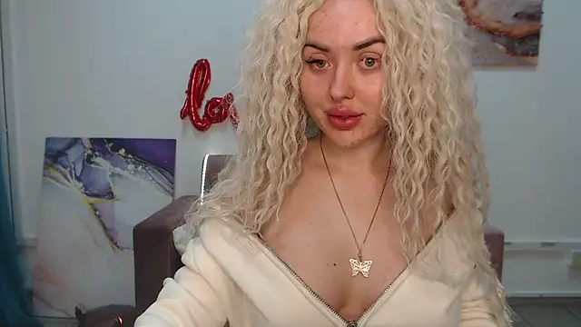 MissisCaty online show from 8, 2, 2025