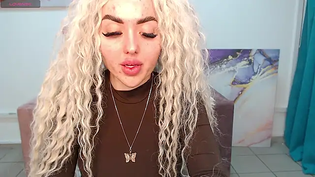 MissisCaty online show from 12, 2, 2025