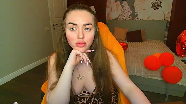 MissisCaty online show from 5, 6, 2026