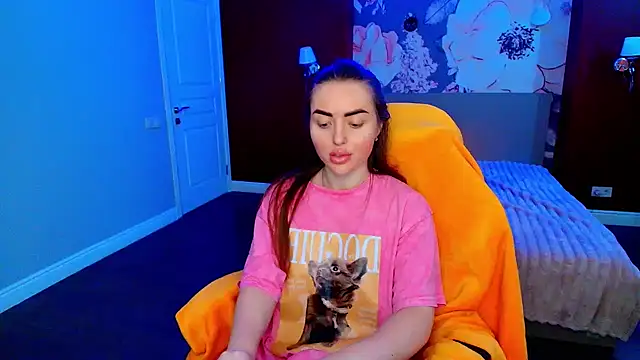 MissisCaty online show from 21, 6, 2026
