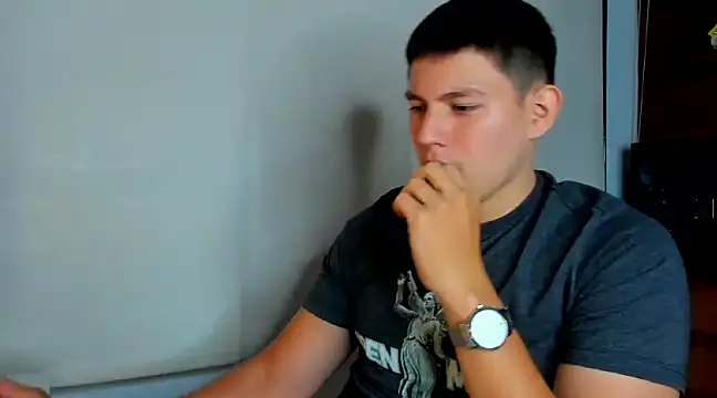 Snapshot of JamesCr_ chatting on 20, 2, 2025 JamesCr online show from 20, 2, 2025