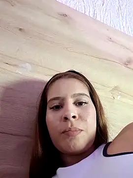 Snapshot of bella_lovers_ chatting on 11, 2, 2025 bella lovers online show from 11, 2, 2025