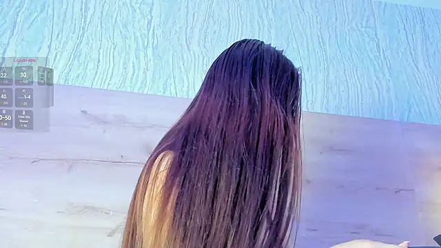 Snapshot of bella_lovers_ chatting on 12, 2, 2025 bella lovers online show from 12, 2, 2025