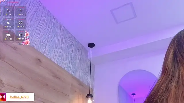 Snapshot of bella_lovers_ chatting on 2, 12, 2025 bella lovers online show from 2, 12, 2025