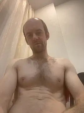 LynnAhNight online show from 25, 10, 2025