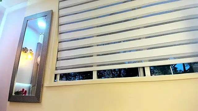 AzunaStar online show from 12, 2, 2026