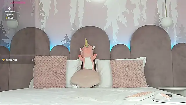 Snapshot of KarlaBart chatting on 14, 2, 2025 KarlaBart online show from 14, 2, 2025