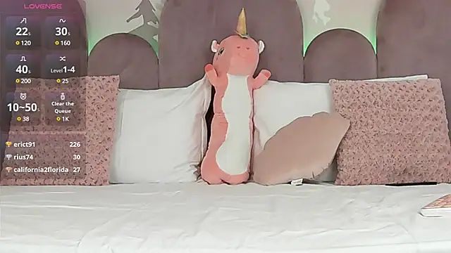 Snapshot of KarlaBart chatting on 21, 2, 2025 KarlaBart online show from 21, 2, 2025