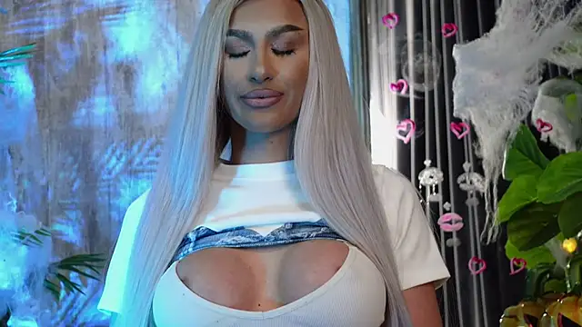 Snapshot of KarlaBart chatting on 27, 10, 2025 KarlaBart online show from 27, 10, 2025