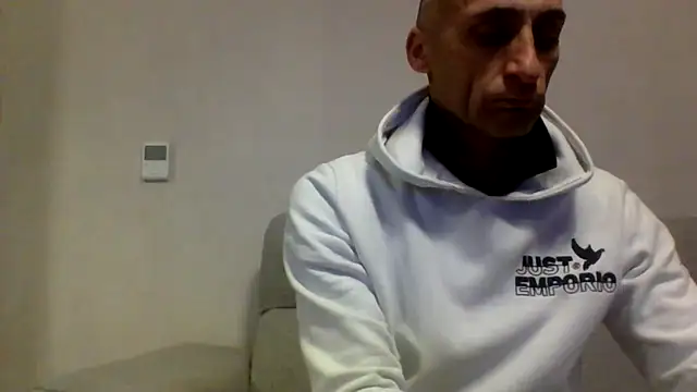 ANGELSANTAMARIA- online show from 16, 11, 2025