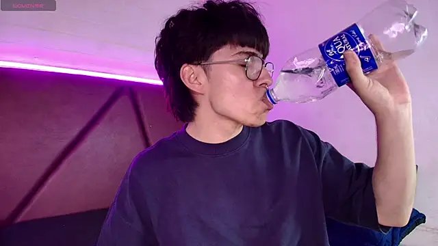 PepperTwink online show from 22, 9, 2025