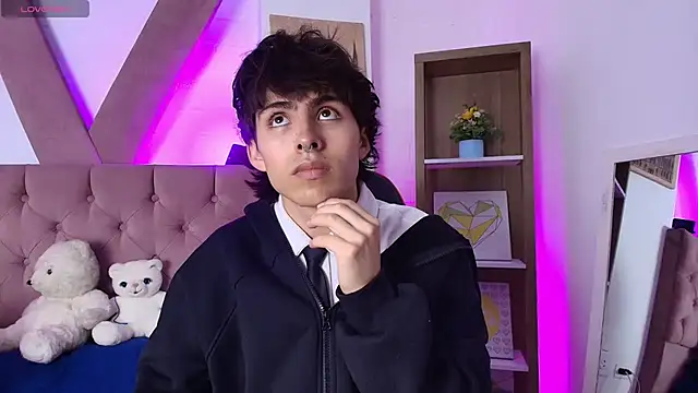 PepperTwink online show from 27, 3, 2026